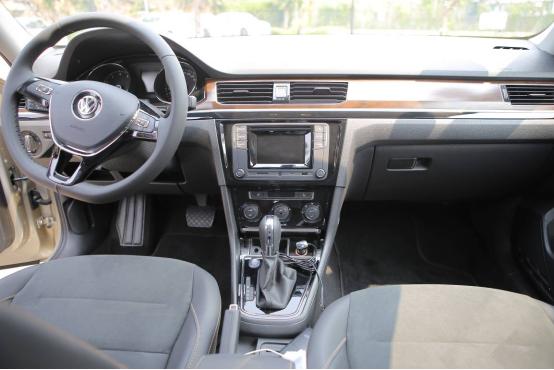 全新宝来上市发布会价格_新宝来车asr灯亮_全新宝来外观设计特点