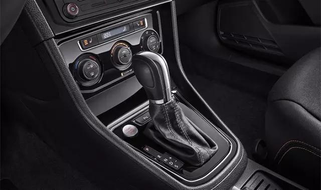 新宝来车asr灯亮_全新宝来有趣 颜值设计趣味 驾驶舒适体验