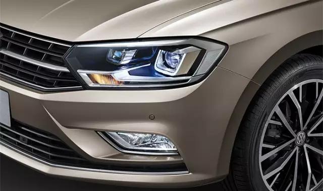 全新宝来有趣 颜值设计趣味 驾驶舒适体验_新宝来车asr灯亮