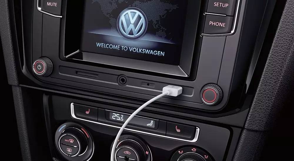 全新宝来试驾体验_宝来1.4T动力表现_新宝来车asr灯亮