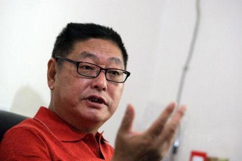 杨百万 炒股真经 散户讲座_要做股市赢家:杨百万股经奉献_晨报 少年成长训练营 十余届