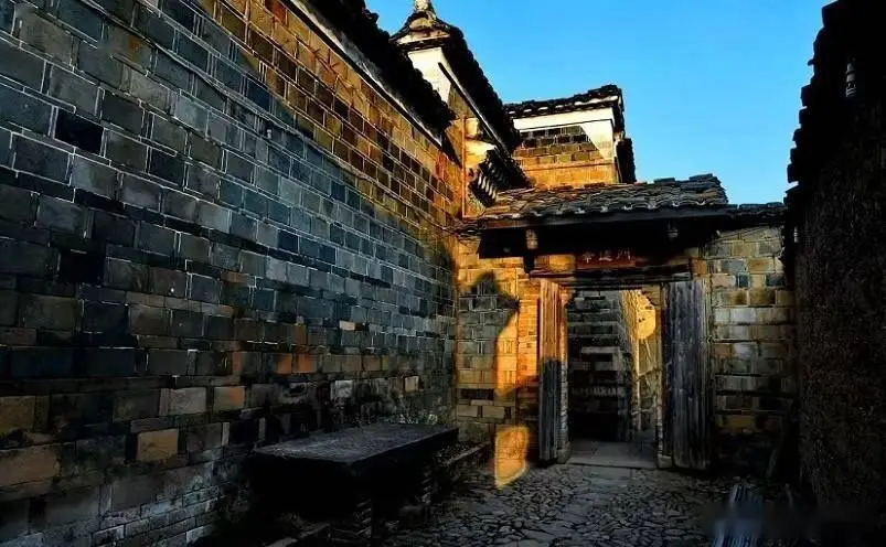 武夷山_南平十大必玩景点_南平祥生艺境花城图片